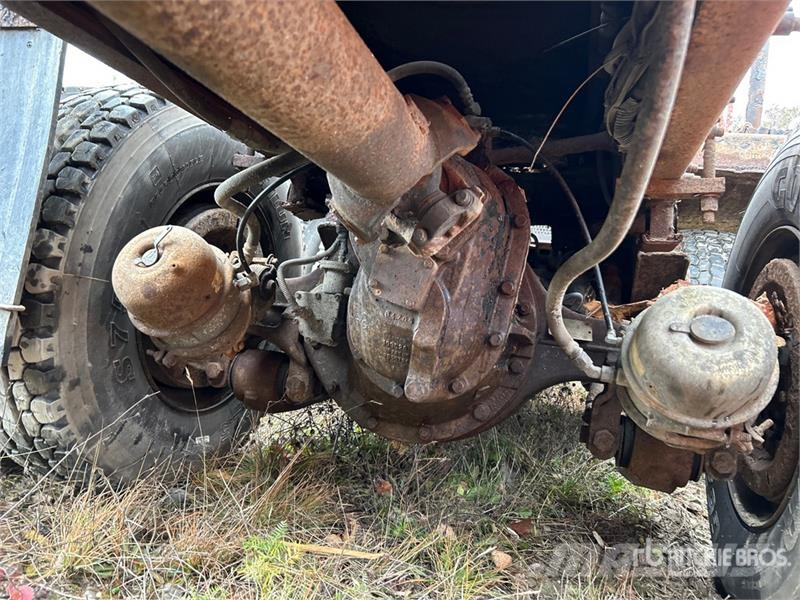 Mack CV713 Truck Mounted Self Loader Log Loader Knuckleboom læssere