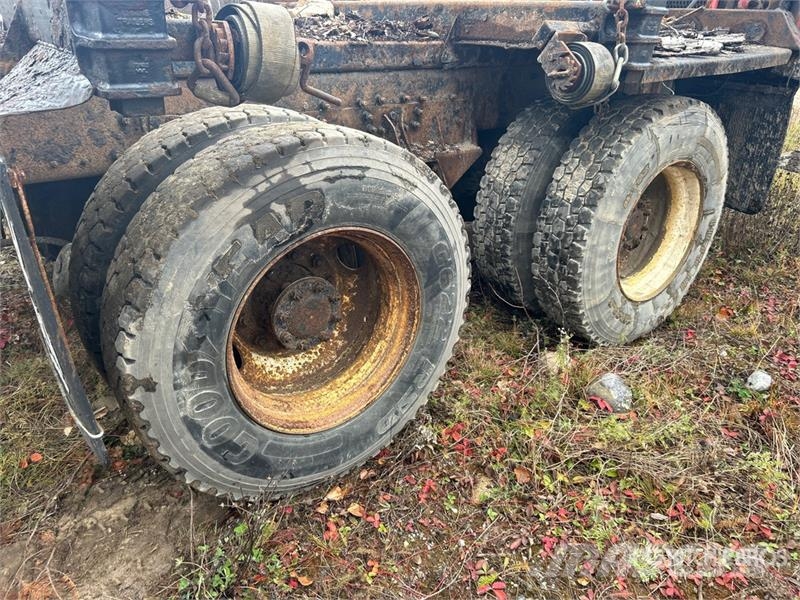 Mack CV713 Truck Mounted Self Loader Log Loader Knuckleboom læssere