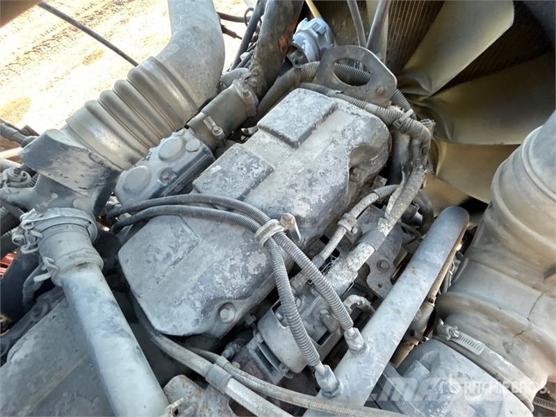 Mack CXN613 Tracteur routier