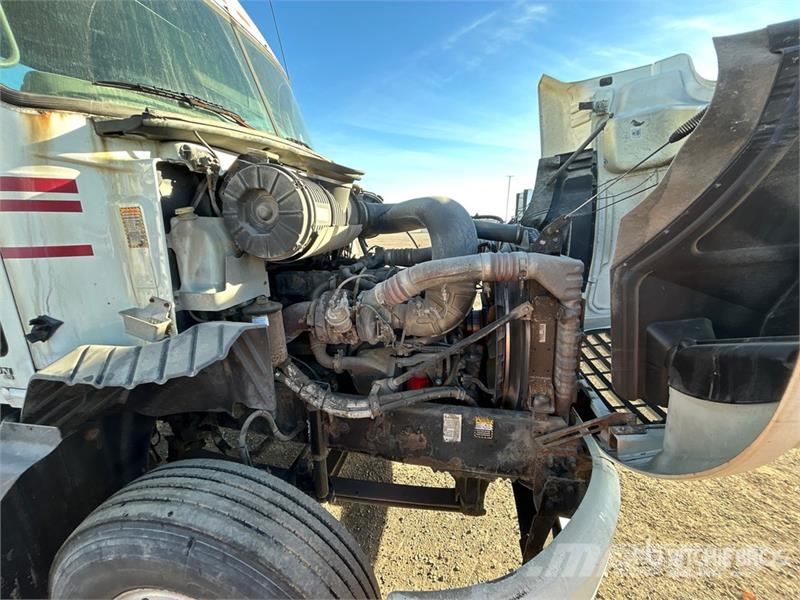 Mack CXN613 Tracteur routier