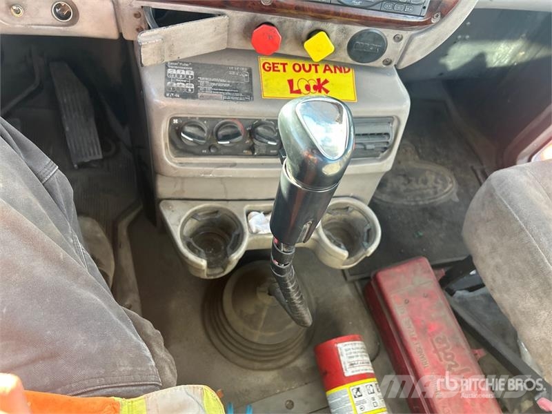 Mack CXN613 Tracteur routier