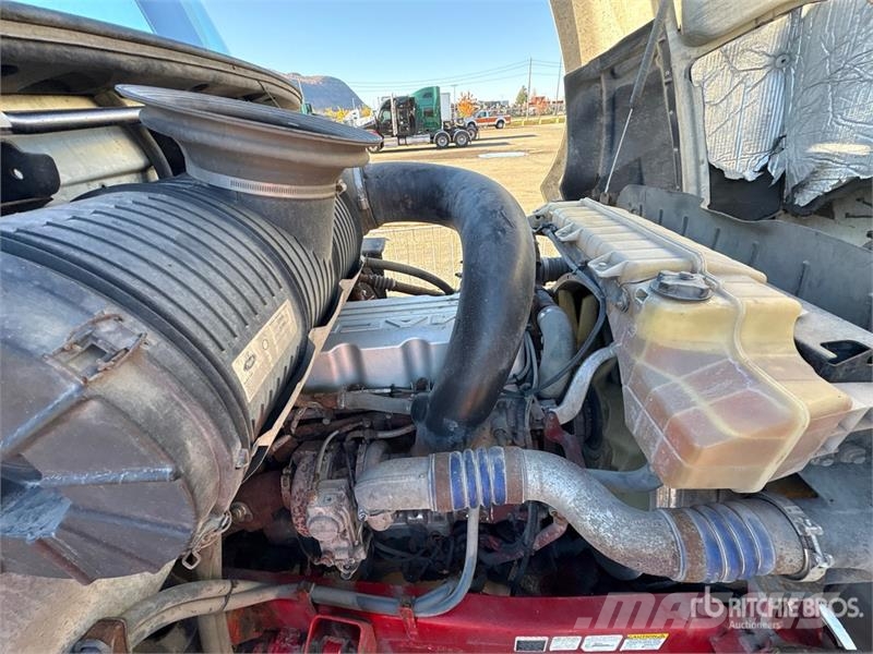 Mack CXU613 وحدات الجر