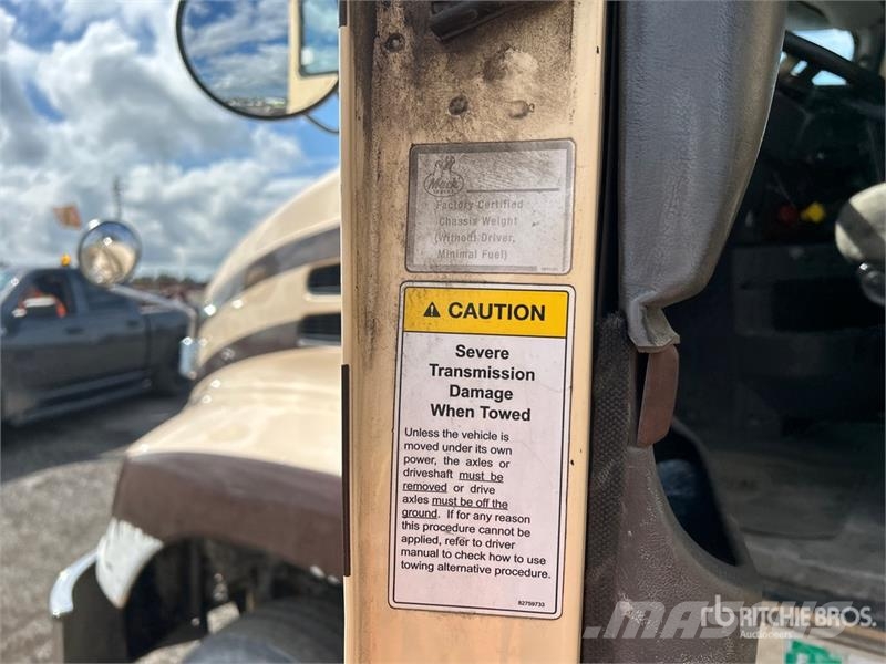 Mack CXU613 Autotractoare