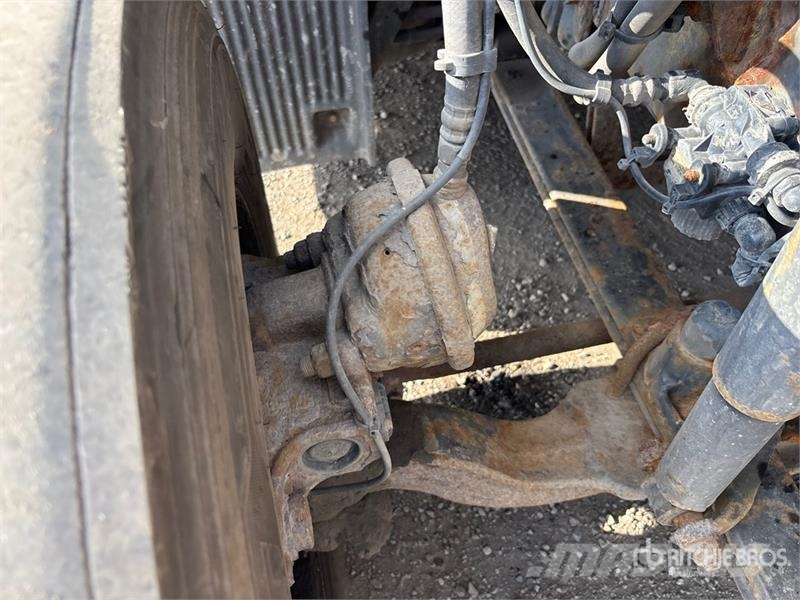 Mack CXU613 Vlačilci