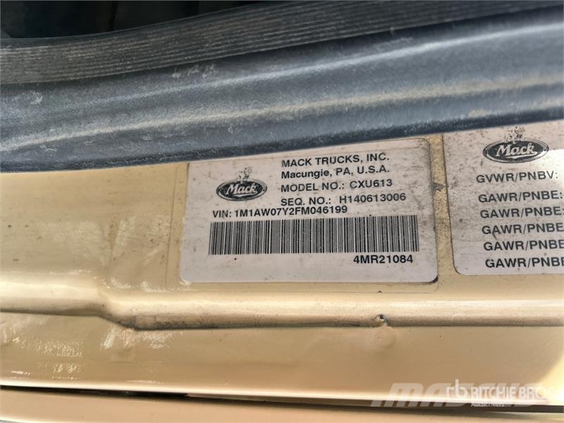Mack CXU613 Autotractoare