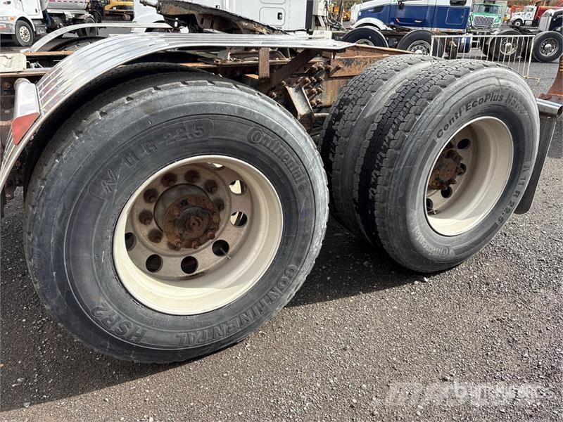Mack CXU613 Ciągniki siodłowe