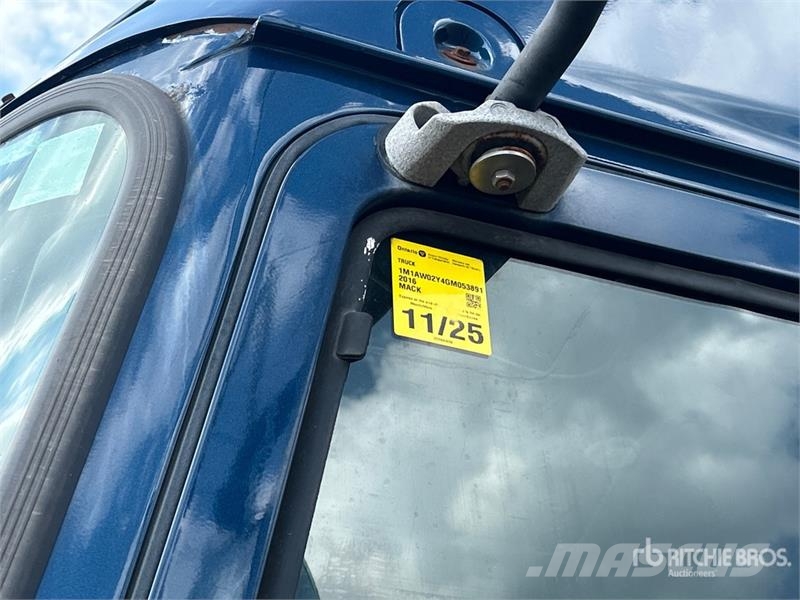 Mack CXU613 Sattelzugmaschinen