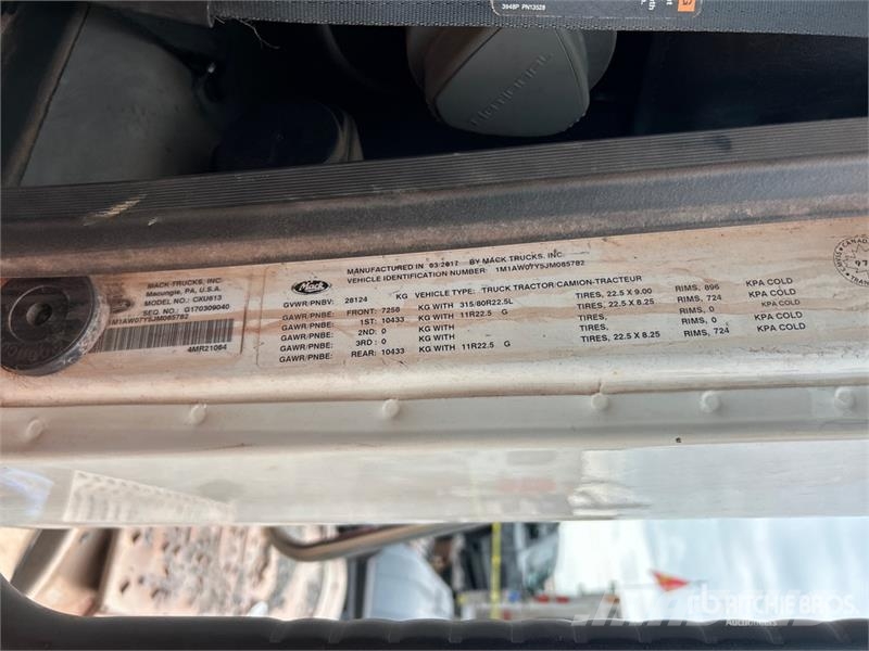 Mack CXU613 Motrici e Trattori Stradali