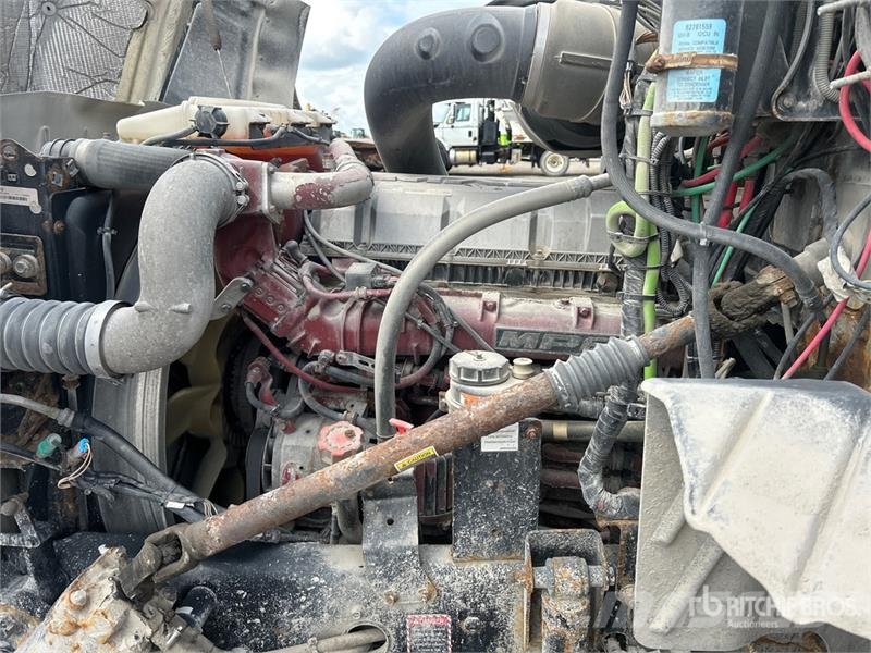 Mack CXU613 Autotractoare