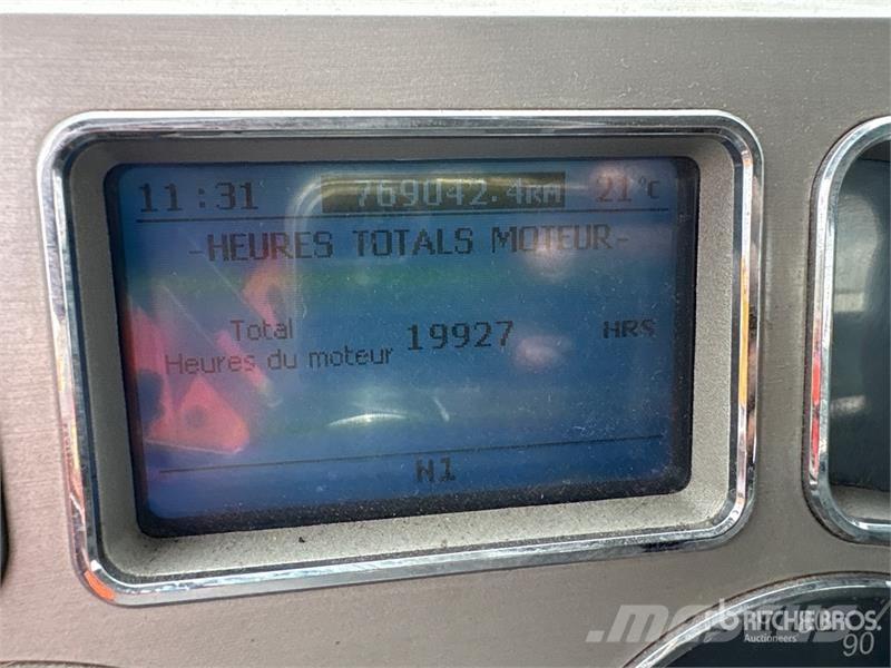 Mack CXU613 트랙터 유닛