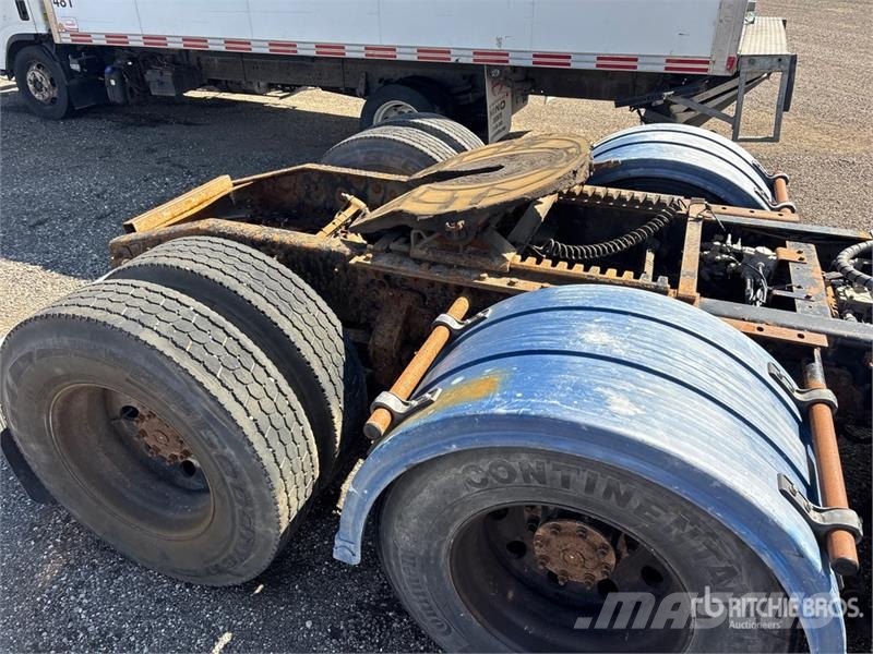Mack CXU613 Autotractoare