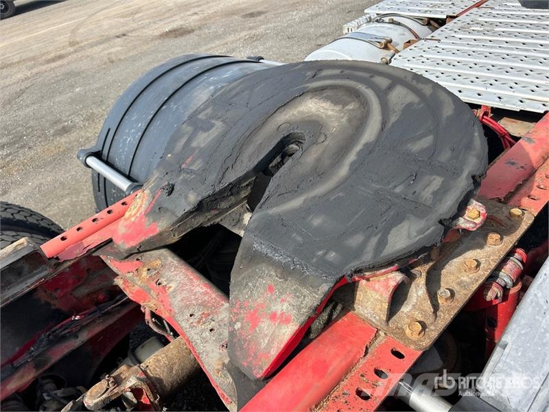 Mack CXU613 Trekkers