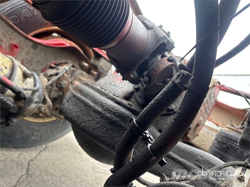 Mack CXU613 트랙터 유닛