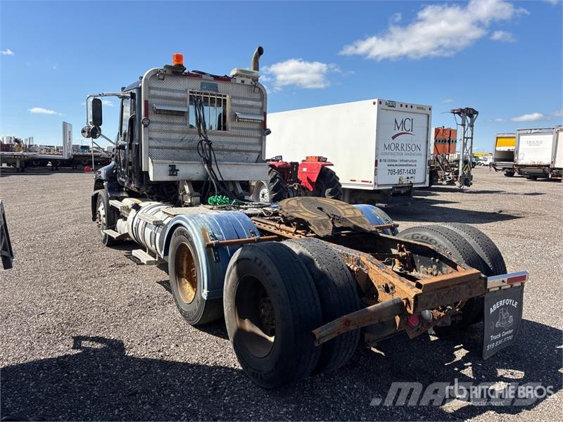 Mack CXU613 Autotractoare
