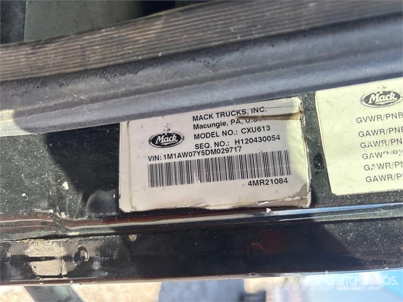 Mack CXU613 Autotractoare