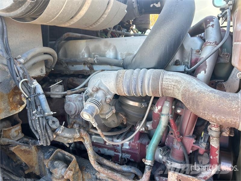 Mack CXU613 Tracteur routier