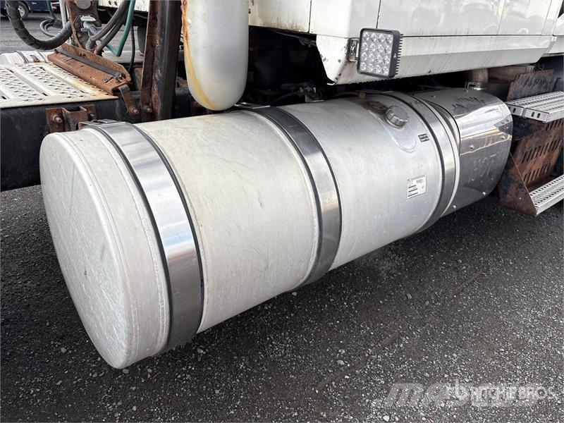 Mack CXU613 Ciągniki siodłowe