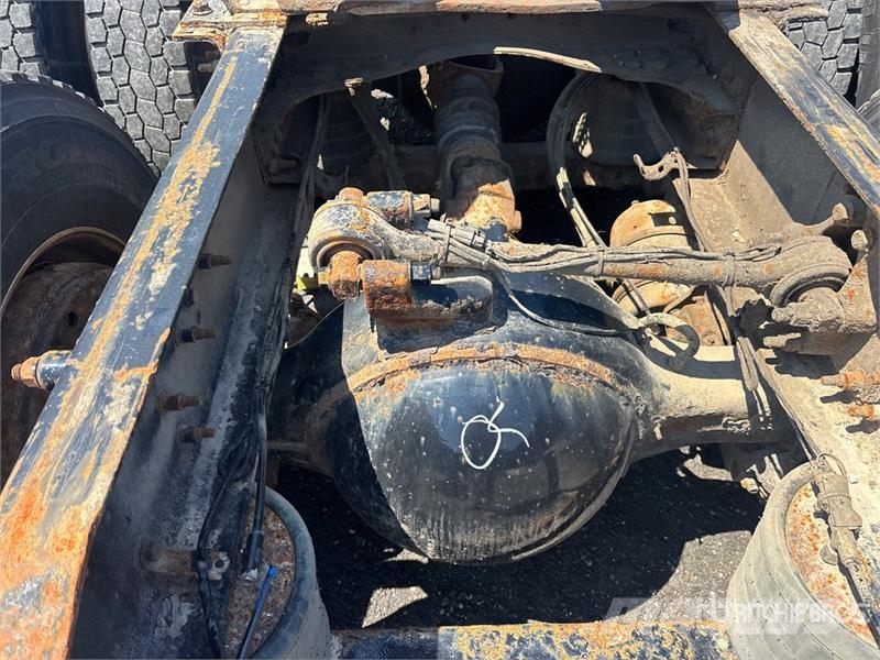 Mack CXU613 Truck Tractor Units