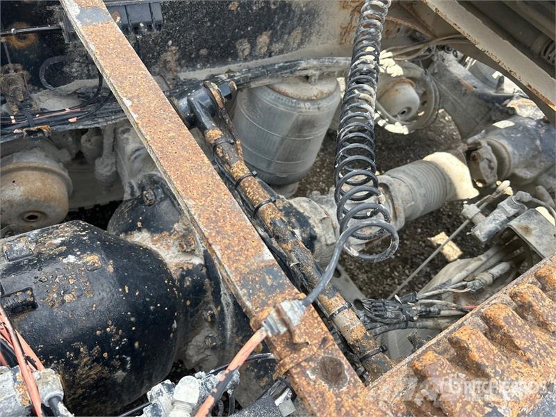 Mack CXU613 Autotractoare