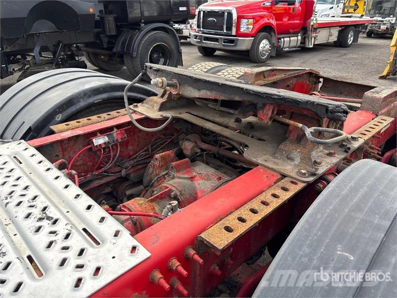 Mack CXU613 Trekkvogner