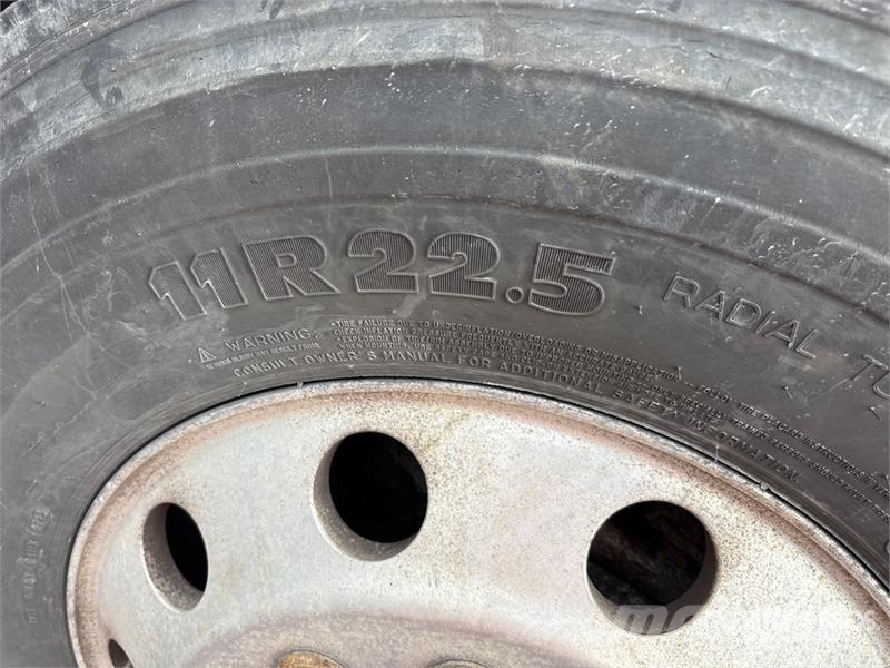Mack CXU613 Ciągniki siodłowe
