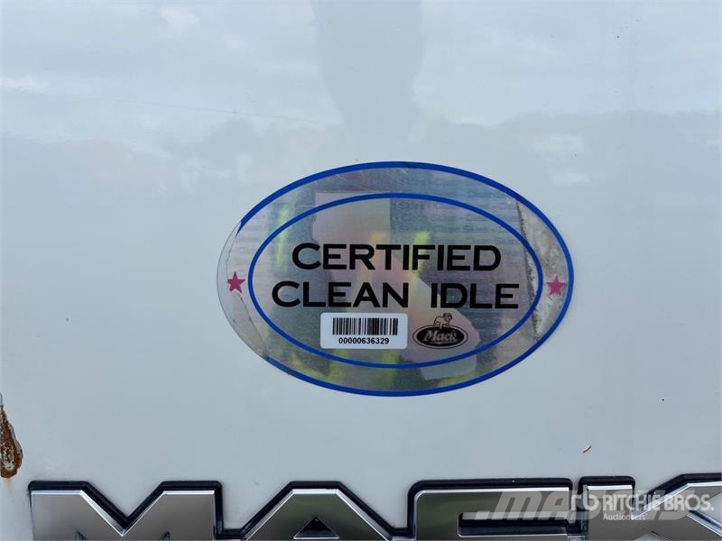 Mack CXU613 Trekkvogner