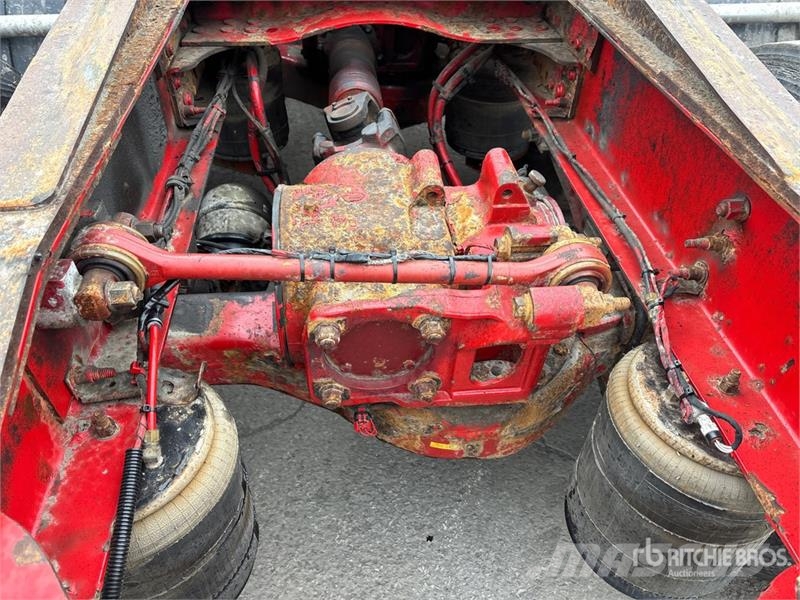 Mack CXU613 트랙터 유닛