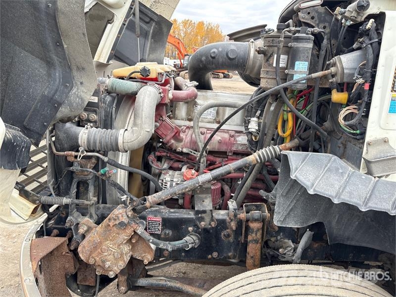 Mack CXU613 Vilcēji