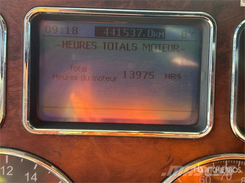 Mack CXU613 Tracteur routier