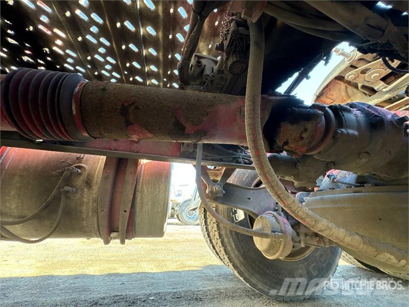 Mack CXU613 وحدات الجر