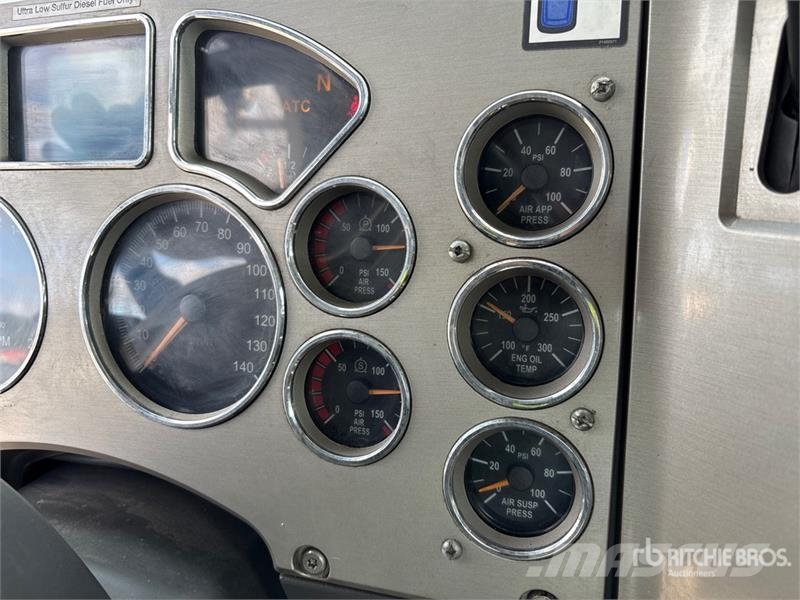 Mack CXU613 Trekkvogner