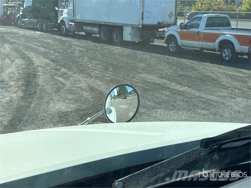 Mack CXU613 وحدات الجر