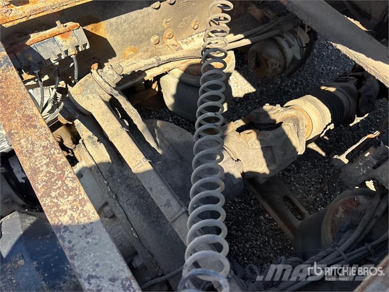 Mack CXU613 Autotractoare