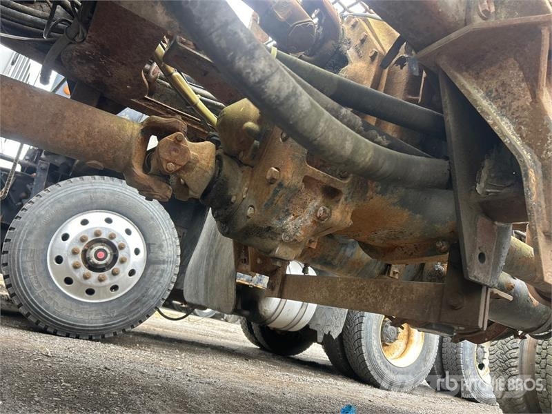 Mack DMM6866EX 6x6 Cab and Chassis (Inoperable) كابينة والداخلية