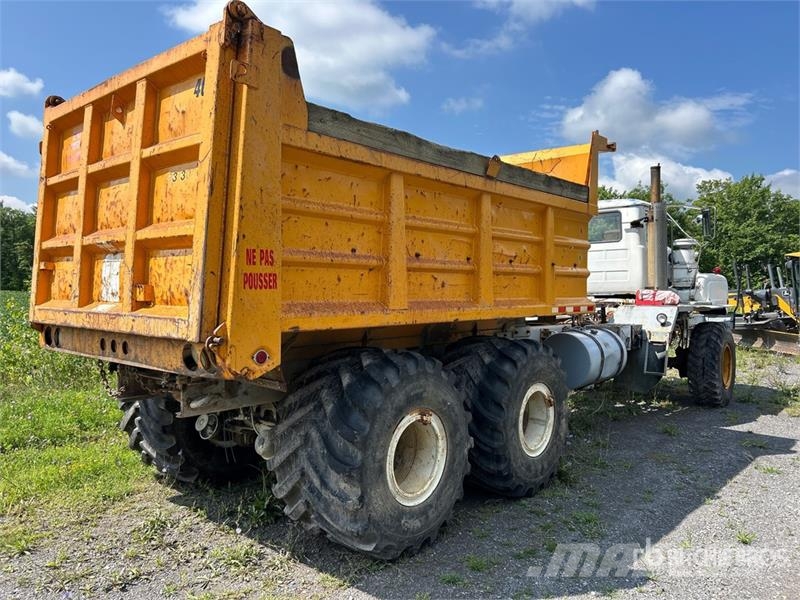 Mack DMM6906EX 6x6 Off-Highway T/A Dump Truck 傾卸式卡車