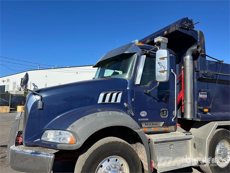 Mack GR64B 8x4 Twin-Steer T/A Dump Truck Tipper trucks