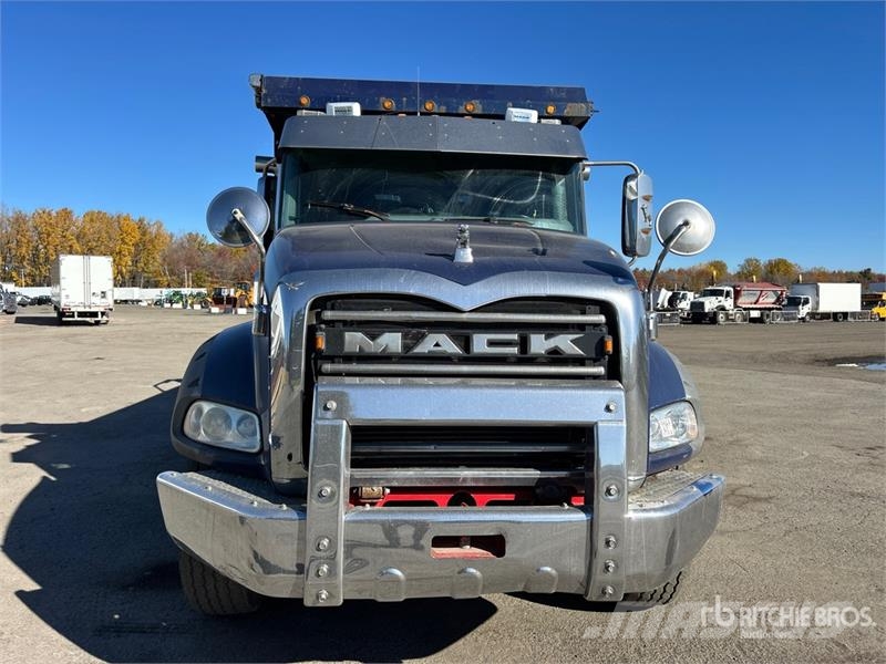Mack GR64B 8x4 Twin-Steer T/A Dump Truck Tipper trucks