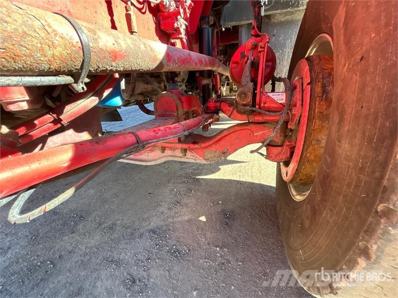 Mack GR64B 8x4 Twin-Steer T/A Dump Truck Tipper trucks