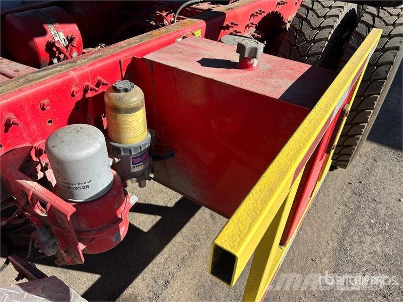 Mack GR64B 8x4 Twin-Steer T/A Dump Truck Tipper trucks