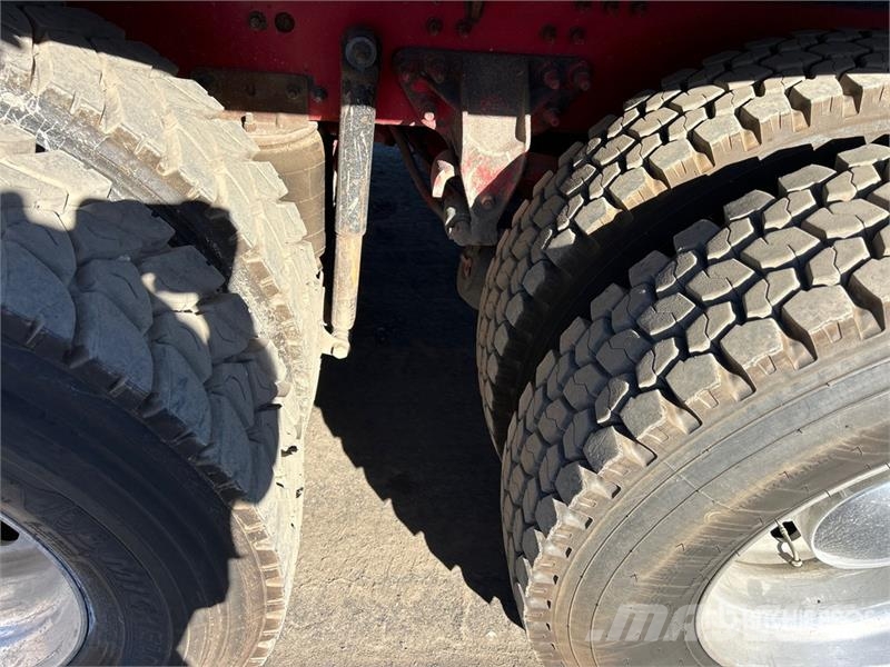 Mack GR64B 8x4 Twin-Steer T/A Dump Truck Tipper trucks