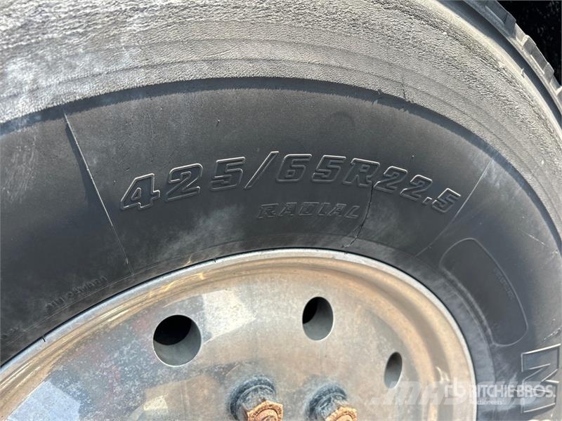 Mack Granite 傾卸式卡車