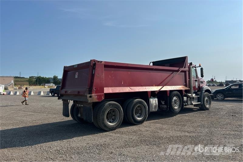 Mack Granite 傾卸式卡車