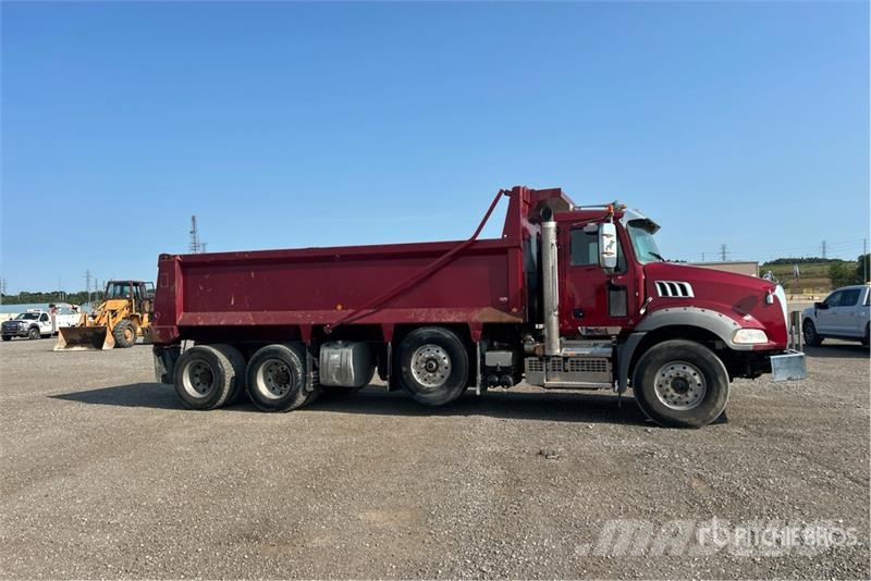 Mack Granite 傾卸式卡車