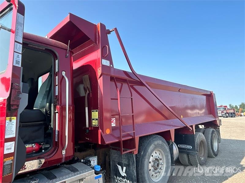 Mack Granite 傾卸式卡車