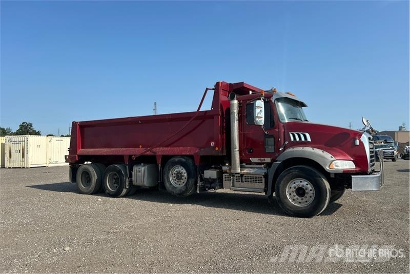Mack Granite 傾卸式卡車
