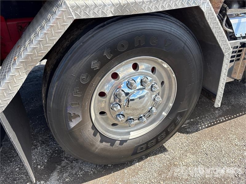 Mack Granite 8x4 Twin-Steer T/A Dump Truck Lastbiler med tip