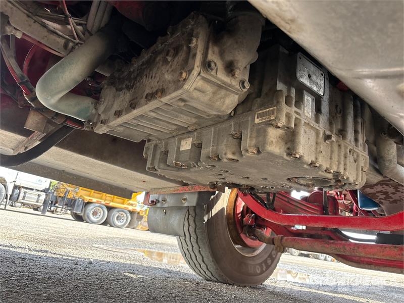 Mack Granite 8x4 Twin-Steer T/A Dump Truck Kipper