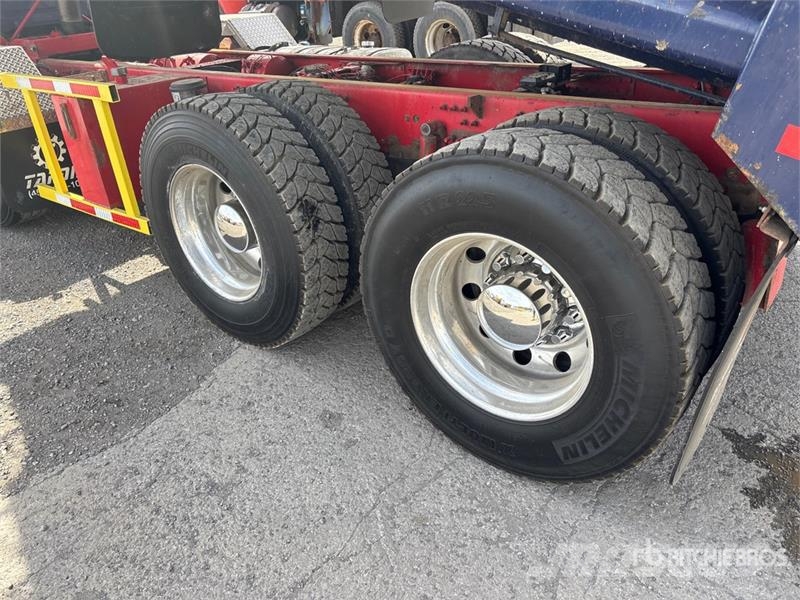 Mack Granite 8x4 Twin-Steer T/A Dump Truck Kipper