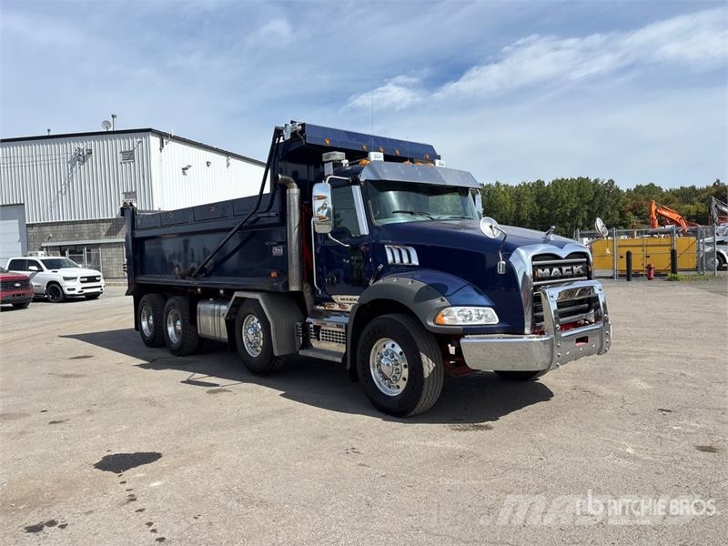 Mack Granite 8x4 Twin-Steer T/A Dump Truck Kipper