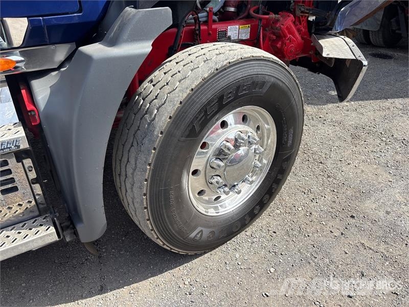 Mack Granite 8x4 Twin-Steer T/A Dump Truck Kipper